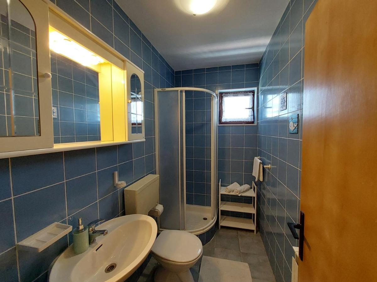 Apartmani Rahela Vodice Eksteriør bilde